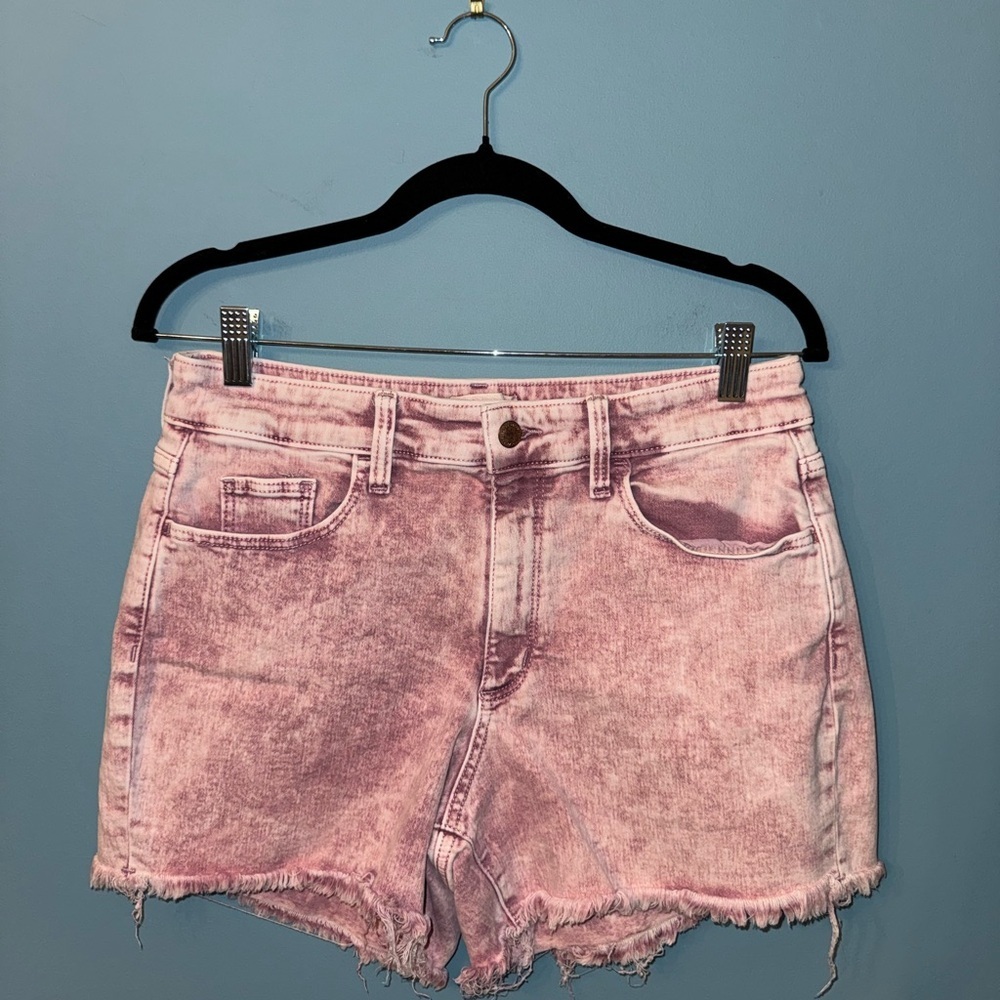 Universal Thread Pink Acid-Wash High-Rise Denim Shorts
